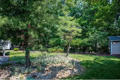 560 Wakefield Dr, Metuchen, NJ 08840 - Photo 6