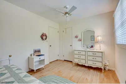 560 Wakefield Dr, Metuchen, NJ 08840 - Photo 36
