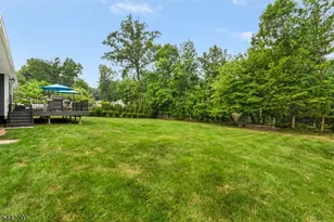 41 Holly Glen Ln, Berkeley Heights Township, NJ 07922 - Photo 18