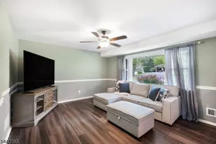 41 Holly Glen Ln, Berkeley Heights Township, NJ 07922 - Photo 10