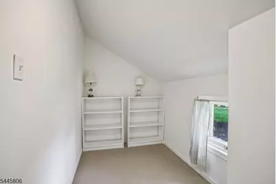 27 Coachlight Dr, Chatham Township, NJ 07928 - Photo 22