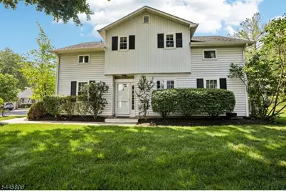 27 Coachlight Dr, Chatham Township, NJ 07928 - Photo 1