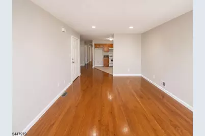 323 S Park St, Elizabeth, NJ 07206 - Photo 2