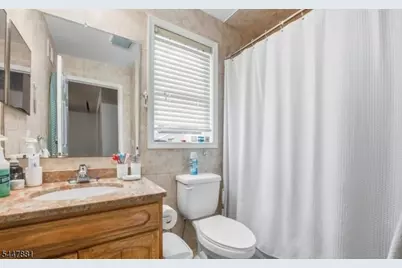 637 Jefferson Ave, Elizabeth, NJ 07201 - Photo 14