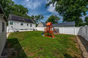 735 Harrison Ave, Roselle, NJ 07203 - Photo 24