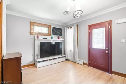 619 E 2nd Ave, Roselle, NJ 07203 - Photo 6