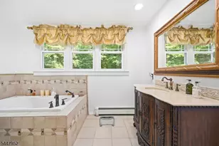 5 Lamalfa Rd, Randolph Township, NJ 07869 - Photo 22