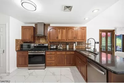5 La Malfa Rd, Randolph Township, NJ 07869 - Photo 14