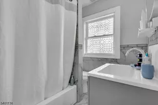 320 Pine St, Roselle, NJ 07203 - Photo 14