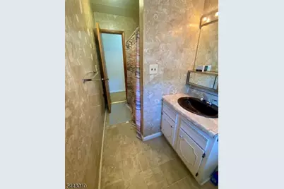 1 Wantage Ave #4, Branchville, NJ 07826 - Photo 4