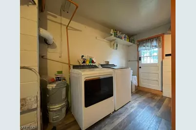 1930 Henry St, Rahway, NJ 07065 - Photo 8