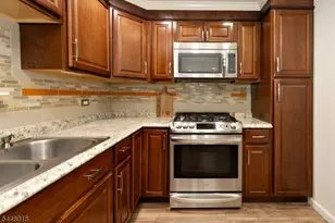 122 Maryland Ave, Magnolia Boro, NJ 08049 - Photo 4