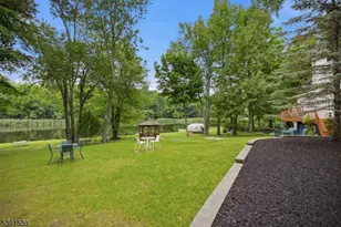 80 Skytop Rd, Andover Township, NJ 07860 - Photo 10
