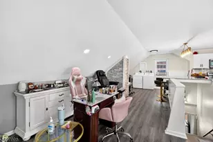 246 N 3rd Ave, Manville, NJ 08835 - Photo 20