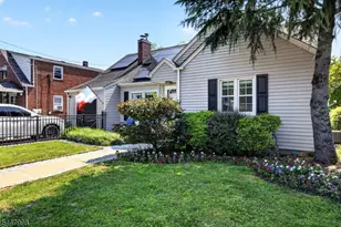 246 N 3rd Ave, Manville, NJ 08835 - Photo 2