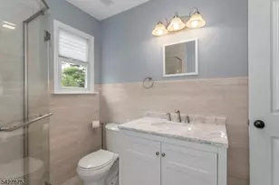 2535 Standish Ave, Union Township, NJ 07083 - Photo 8
