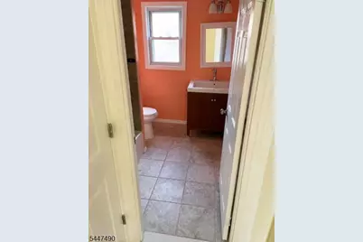 197 Jerome Pl, Bloomfield, NJ 07003 - Photo 6