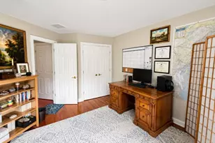141 Main St, South Bound Brook Boro, NJ 08880 - Photo 10