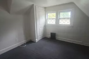 345 Mitchell Ave, Linden, NJ 07036 - Photo 14