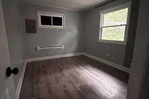 4 Florida Ave, Jefferson Township, NJ 07849 - Photo 10