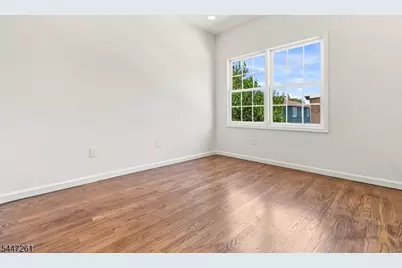 97 Astor St, Newark, NJ 07114 - Photo 14