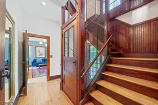 30 N Mountain Ave, Montclair, NJ 07042 - Photo 32