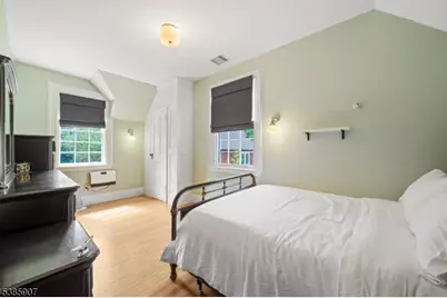 30 N Mountain Ave, Montclair, NJ 07042 - Photo 28