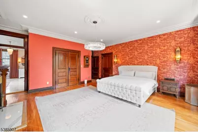 30 N Mountain Ave, Montclair, NJ 07042 - Photo 16