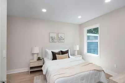 195 N Fullerton Ave #A, Montclair Twp., NJ 07042 - Photo 8