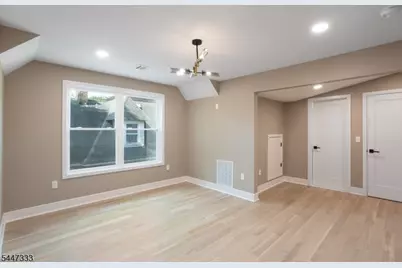 195 N Fullerton Ave #A, Montclair Twp., NJ 07042 - Photo 20