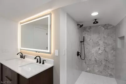 195 N Fullerton Ave #A, Montclair Twp., NJ 07042 - Photo 24