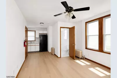 194 Pierre Ave #1, Garfield, NJ 07026 - Photo 4
