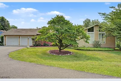 135 W Mountain Rd, Sparta Township, NJ 07871 - Photo 14