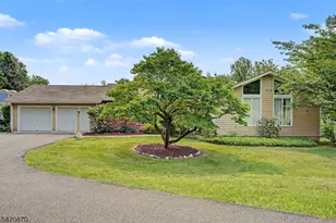 135 W Mountain Rd, Sparta Township, NJ 07871 - Photo 14