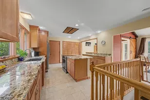 135 W Mountain Rd, Sparta Township, NJ 07871 - Photo 16