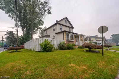 102 Runyon Ave, Middlesex, NJ 08846 - Photo 2