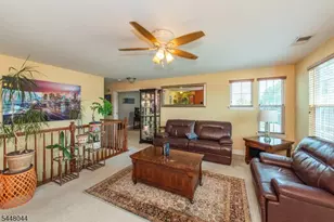 2 Station Sq, Union Township, NJ 07083 - Photo 14