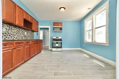 162 W End Ave, Newark, NJ 07106 - Photo 10