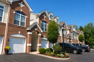 810 Firethorn Dr, Union Township, NJ 07083 - Photo 4