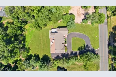21 Round Top Rd, Warren Township, NJ 07059 - Photo 4