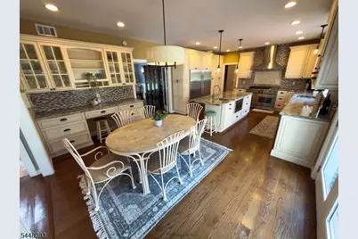 21 Round Top Rd, Warren Township, NJ 07059 - Photo 40