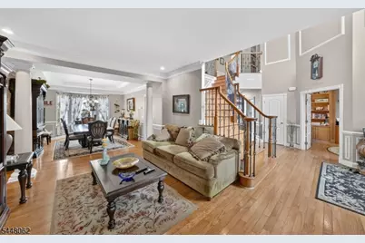 50 Albert Dr, Union Township, NJ 08809 - Photo 4