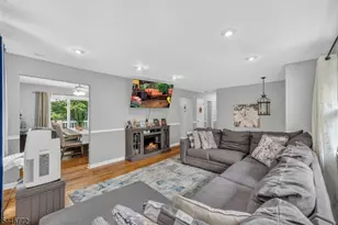5 Lawrence Dr, Vernon, NJ 07422 - Photo 14