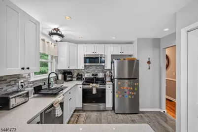 5 Lawrence Dr, Vernon, NJ 07422 - Photo 8