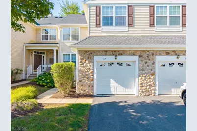 12 Scarlet Oak Dr #12, Montgomery Township, NJ 08540 - Photo 2