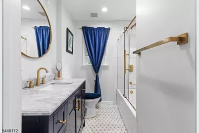 689 Gates Ter, Union Township, NJ 07083 - Photo 16