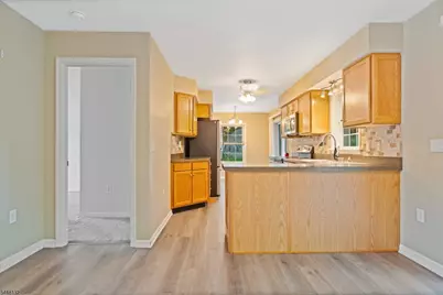 313 Brown Trl, Hopatcong, NJ 07843 - Photo 8