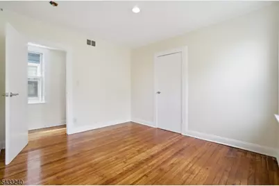 306 Smith St, Newark, NJ 07106 - Photo 24