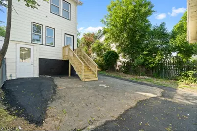 306 Smith St, Newark, NJ 07106 - Photo 44
