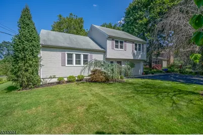 69 Woodland Rd, New Providence, NJ 07974 - Photo 2